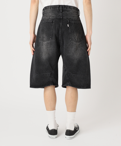 B.C STOCK（ベーセーストック）の「[B.A.C.D] 3Dツイスト バギーデニムショートパンツ（その他パンツ・メンズ・ブラック/ネイビー・MEDIUM/LARGE）」の3枚目の写真