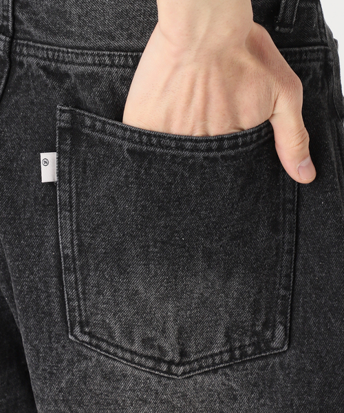 B.C STOCK（ベーセーストック）の「[B.A.C.D] 3Dツイスト バギーデニムショートパンツ（その他パンツ・メンズ・ブラック/ネイビー・MEDIUM/LARGE）」の5枚目の写真