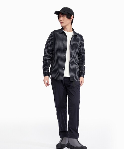 AIGLE(エーグル)の「撥水 ソロテックス ストラップ テーパードパンツ / イージーパンツ(その他パンツ・メンズ・ブラック/グレー・44/40/38/42)」の4枚目の写真