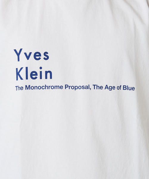 EDIFICE(エディフィス)の「YVES KLEIN(イヴ クライン) 別注 グラフィック プリント Tシャツ(Tシャツ/カットソー・メンズ・ホワイト×ホワイト/ホワイト系その他/ホワイト・LARGE/MEDIUM)」の17枚目の写真