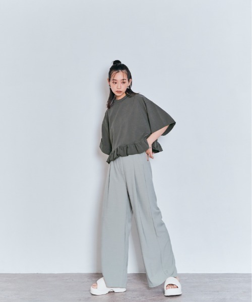 W:Huku（フーク）の「ハーフスリーブ フリルTシャツ（Tシャツ/カットソー・レディース・オフホワイト/ライトブラウン/ブラック/チャコール・FREE）」の9枚目の写真