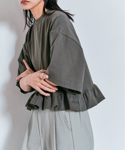 W:Huku（フーク）の「ハーフスリーブ フリルTシャツ（Tシャツ/カットソー・レディース・オフホワイト/ライトブラウン/ブラック/チャコール・FREE）」の10枚目の写真