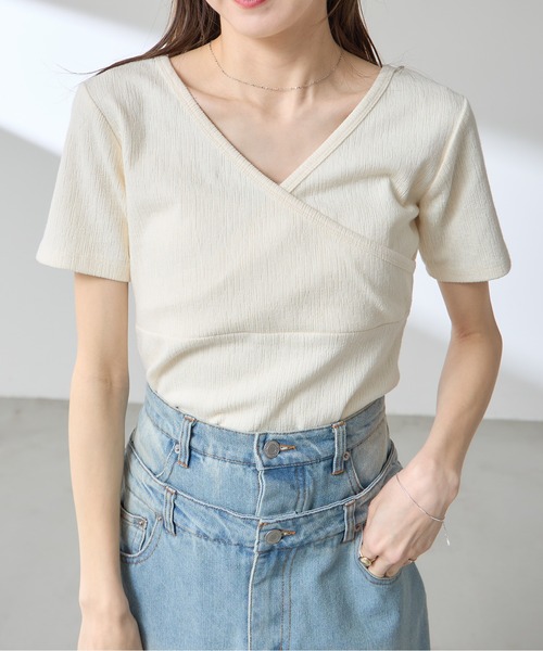 &. NOSTALGIA(アンドドットノスタルジア)の「【ZOZO限定】2WAYカシュクール半袖プルオーバー(Tシャツ/カットソー・レディース・アイボリー/ブラック・M)」の1枚目の写真