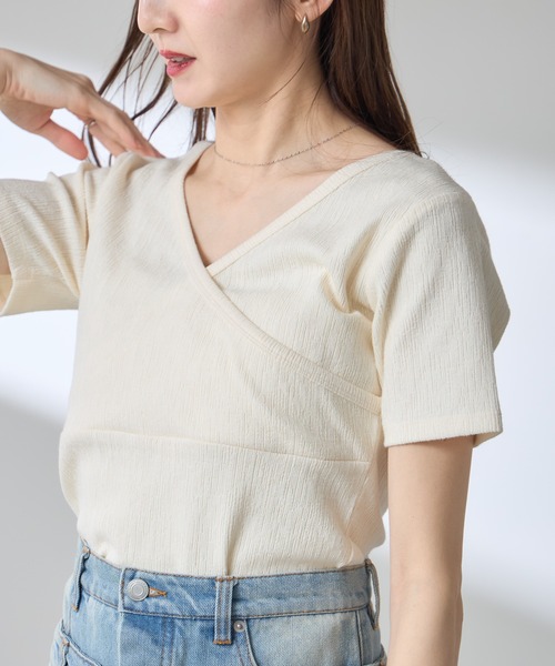 &. NOSTALGIA(アンドドットノスタルジア)の「【ZOZO限定】2WAYカシュクール半袖プルオーバー(Tシャツ/カットソー・レディース・アイボリー/ブラック・M)」の7枚目の写真