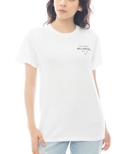 BILLABONG（ビラボン）の「【BILLABONG WOMENS/ビラボンウィメンズ】25SS SQUARE LOGO BOY FIT TEE/半袖バックプリントロゴTシャツ（Tシャツ/カットソー・レディース・ホワイト/ブラック/ホワイト系その他/ブルー系その他・MEDIUM）」の8枚目の写真