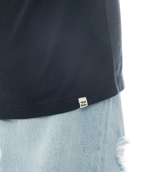 BILLABONG（ビラボン）の「【BILLABONG WOMENS/ビラボンウィメンズ】25SS SQUARE LOGO BOY FIT TEE/半袖バックプリントロゴTシャツ（Tシャツ/カットソー・レディース・ホワイト/ブラック/ホワイト系その他/ブルー系その他・MEDIUM）」の17枚目の写真