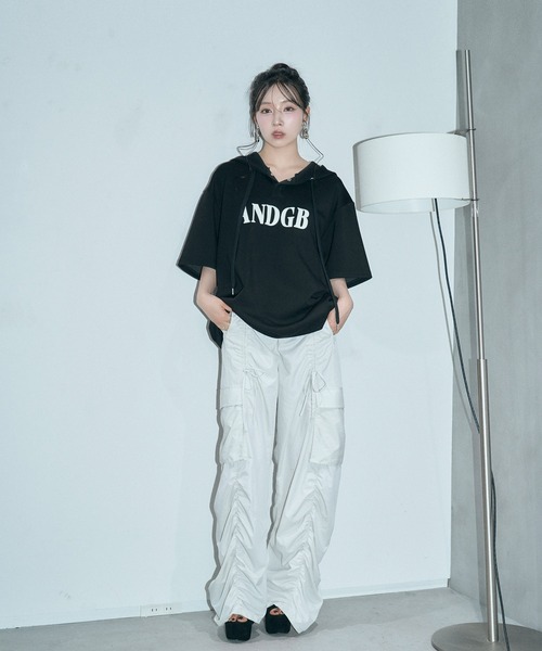 ANDGEEBEE（アンジービー）の「UNISEX ポンチプルパーカー（パーカー・レディース・グレー/ブラック・FREE）」の16枚目の写真