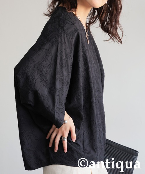 antiqua(アンティカ)の「変形ドルマントップス(Tシャツ/カットソー・レディース・ホワイト/ブラック・ONESIZE)」の9枚目の写真
