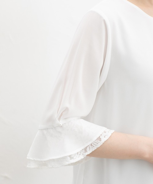 Honeys(ハニーズ)の「6分袖レース使いブラウス(シャツ/ブラウス・レディース・グレイッシュベージュ/ブラック/クリーム/ホワイト/ラベンダー・3L/L/LL/M/S)」の12枚目の写真