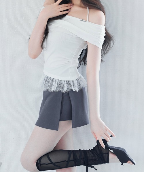 VEILA（ヴェイラ）の「安全パンツ付きショート丈スリットスカート（スカート・レディース・チャコール・S/M）」の6枚目の写真