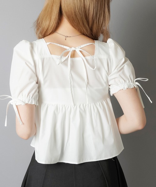 SPINNS（スピンズ）の「【2WAY】半袖ブラウス/パフスリーブ/シャーリングリボン（シャツ/ブラウス・レディース・オフホワイト・ONESIZE）」の14枚目の写真