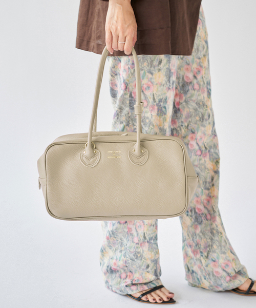 ヤングアンドオルセンEMBOSSED LEATHER バッグ IENA購入完売品 セール】YOUNG&OLSEN/ヤングアンドオルセン EMBOSSED LEATHER M