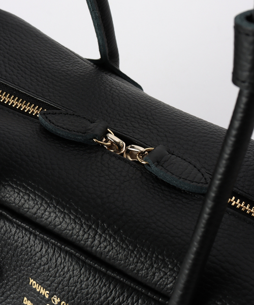 IENA(イエナ)の「YOUNG&OLSEN/ヤングアンドオルセン EMBOSSED LEATHER M バッグ YO2501-GD028(ショルダーバッグ・レディース・ブラック/ブラウン/ベージュ・FREE)」の17枚目の写真