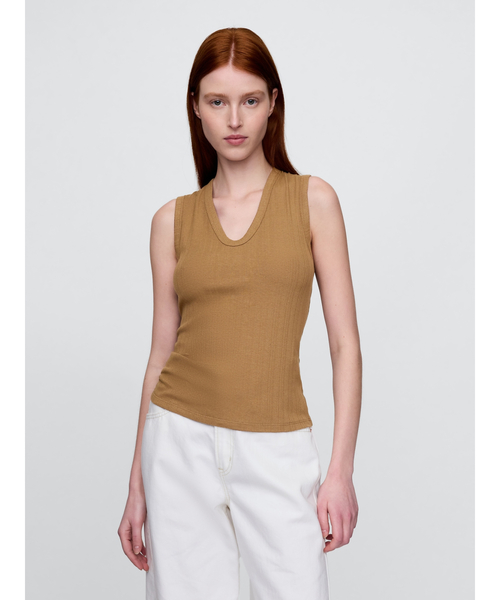 GAP（ギャップ）の「シアー モダン リブタンクトップ（タンクトップ・レディース・ブラウン/カーキ/オフホワイト/ブラック/パープル・XS/S/M/L/XL/XXS）」の4枚目の写真