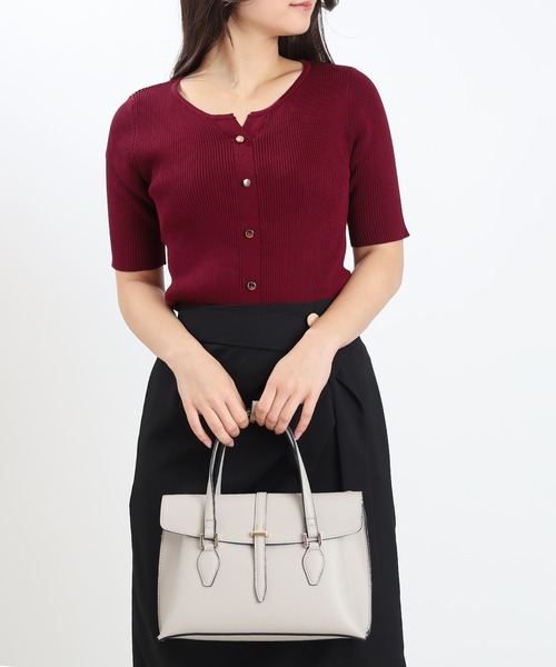 TRUDEA（トルディア）の「スリットネックフェイクリブニット（ニット/セーター・レディース・ホワイト×ブラック/ホワイト×ネイビー/ネイビー/ホワイト/ブラウン/ワイン/チャコールグレー/ブラック・MEDIUM/LARGE）」の8枚目の写真