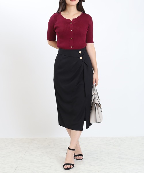 TRUDEA（トルディア）の「スリットネックフェイクリブニット（ニット/セーター・レディース・ホワイト×ブラック/ホワイト×ネイビー/ネイビー/ホワイト/ブラウン/ワイン/チャコールグレー/ブラック・MEDIUM/LARGE）」の12枚目の写真