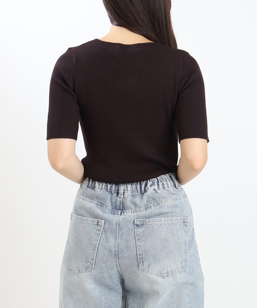 TRUDEA（トルディア）の「スリットネックフェイクリブニット（ニット/セーター・レディース・ホワイト×ブラック/ホワイト×ネイビー/ネイビー/ホワイト/ブラウン/ワイン/チャコールグレー/ブラック・MEDIUM/LARGE）」の15枚目の写真