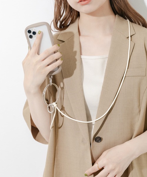 SMELLY(スメリー)の「コードマルチショルダー(スマホケース/カバー・レディース・ブラック/アイボリー・-)」の10枚目の写真