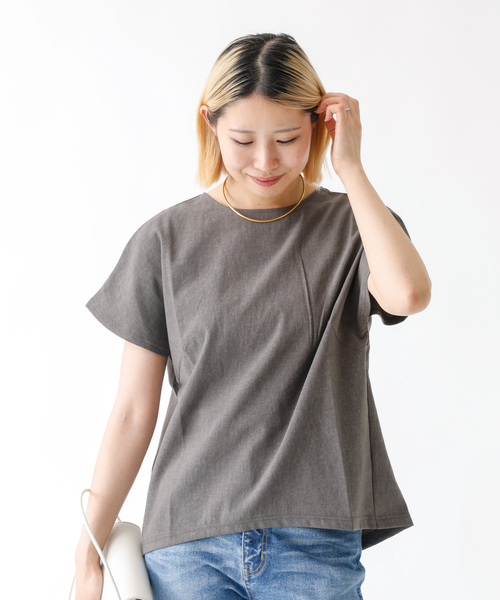 DESIGNWORKS（デザインワークス）の「【セットアップ対応】リネン調バックタックブラウス（シャツ/ブラウス・レディース・グレー/ネイビー/ライトグレー・フリー）」の9枚目の写真