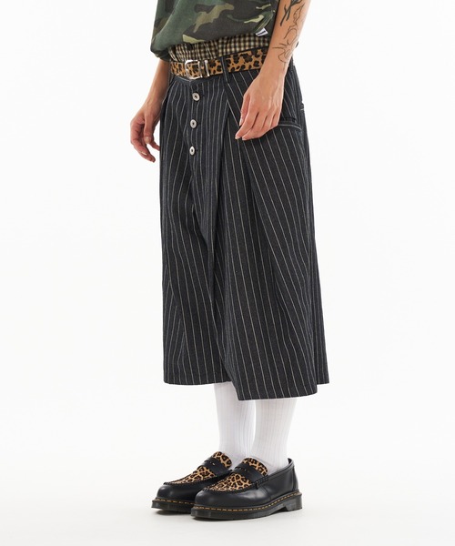 WISH FOR EVER（ウィッシュフォーエバー）の「ASSORT CROSS TUCK BAGGY SHORTS / アソートクロスタックバギーショーツ（その他パンツ・メンズ・グレー/グレー×ホワイト/ネイビー×ホワイト・SMALL/MEDIUM/LARGE）」の15枚目の写真