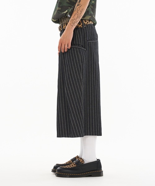 WISH FOR EVER（ウィッシュフォーエバー）の「ASSORT CROSS TUCK BAGGY SHORTS / アソートクロスタックバギーショーツ（その他パンツ・メンズ・グレー/グレー×ホワイト/ネイビー×ホワイト・SMALL/MEDIUM/LARGE）」の16枚目の写真