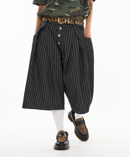 WISH FOR EVER（ウィッシュフォーエバー）の「ASSORT CROSS TUCK BAGGY SHORTS / アソートクロスタックバギーショーツ（その他パンツ・メンズ・グレー/グレー×ホワイト/ネイビー×ホワイト・SMALL/MEDIUM/LARGE）」の13枚目の写真