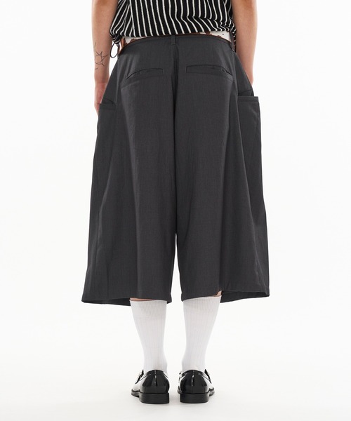ASSORT CROSS TUCK BAGGY SHORTS / アソートクロスタックバギー