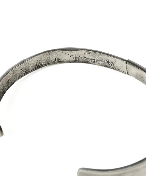 AVIREX(アヴィレックス)の「《AVIREX × J.H.M CO.,LTD.》50th HALF DOLLAR BANGLE / 50周年 ハーフ ダラー バングル / アヴィレックス / JAM HOME MADE / ジャムホームメイド(ブレスレット・メンズ・シルバー・FREE)」の10枚目の写真