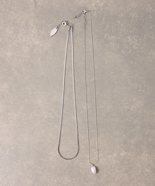 PAPILLONNER(パピヨネ)の「レイヤードネックレス(ネックレス・レディース・シルバー/ゴールド・FREE)」の2枚目の写真