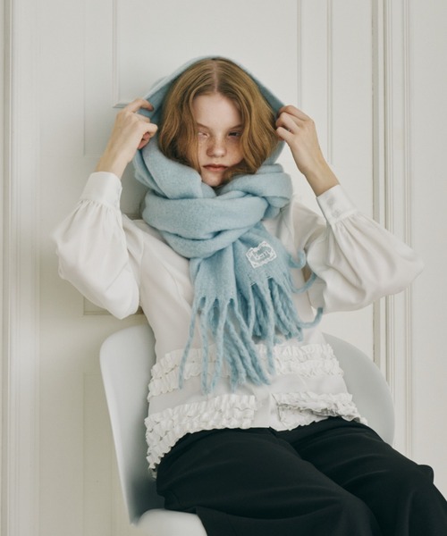 idem（イデム）の「【 3色展開 】レースタグ付きボリュームマフラー / volume fringe muffler（マフラー・レディース・ブルー/アイボリー/ピンク・FREE）」の9枚目の写真