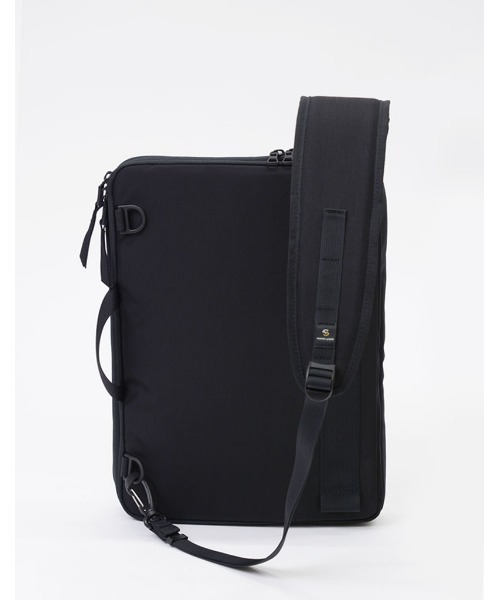 master-piece（マスターピース）の「master-piece / squared スリングバッグ / No.224103（ショルダーバッグ・メンズ・ブラック/イエロー・FREE）」の15枚目の写真