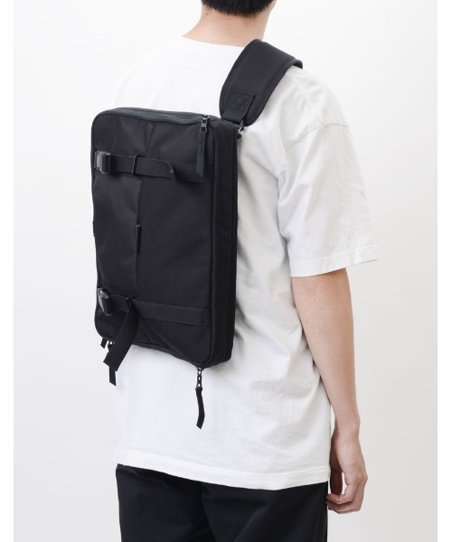 master-piece（マスターピース）の「master-piece / squared スリングバッグ / No.224103（ショルダーバッグ・メンズ・ブラック/イエロー・FREE）」の17枚目の写真