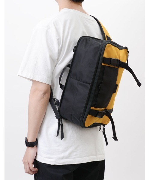 master-piece（マスターピース）の「master-piece / squared スリングバッグ / No.224103（ショルダーバッグ・メンズ・ブラック/イエロー・FREE）」の14枚目の写真