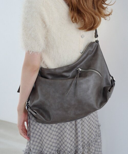 Kastane（カスタネ）の「【A4サイズ】サイドベルトショルダーBAG（ショルダーバッグ・レディース・ダークブラウン/グレー/ブラック・FREE）」の3枚目の写真