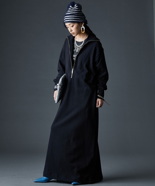 GEVS.(ジェイヴィス)の「綿100%ハーフジップ裏毛マキシワンピース<大きいサイズ有>GEVS.(ワンピース・レディース・杢グレー/ブラック/テラコッタ・M/L/LL/3L/4L/5L)」の2枚目の写真