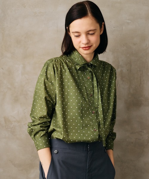 LA MARINE FRANCAISE（マリン フランセーズ）の「dot et noir ボウタイシャツ（シャツ/ブラウス・レディース・グリーン/ホワイト/ブラック・FREE）」の2枚目の写真