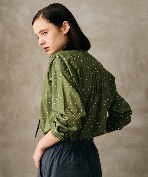 LA MARINE FRANCAISE（マリン フランセーズ）の「dot et noir ボウタイシャツ（シャツ/ブラウス・レディース・グリーン/ホワイト/ブラック・FREE）」の4枚目の写真