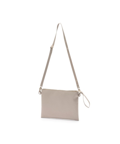 無印良品(ムジルシリョウヒン)の「ポーチとしても使える 撥水サコッシュ(ショルダーバッグ・レディース・ダークブラウン系/ラベンダー/チャコールグレー/ブラック/ライトベージュ/ネイビー系・FREE)」の4枚目の写真