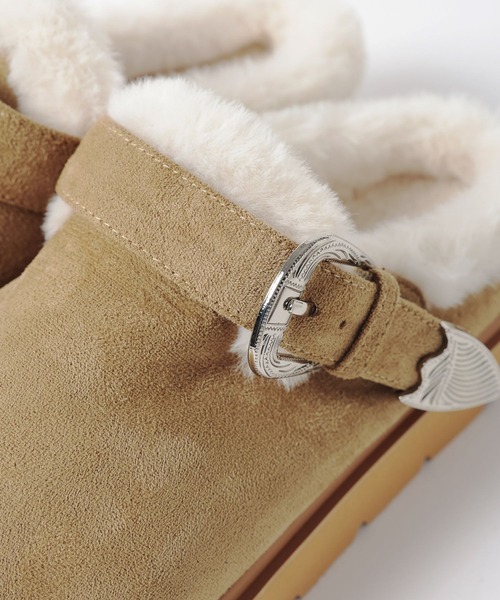 BAYFLOW（ベイフロー）の「[2WAYで履ける]バックルファークロッグ（スリッポン・レディース・ブラック/ベージュ・MEDIUM/LARGE）」の13枚目の写真