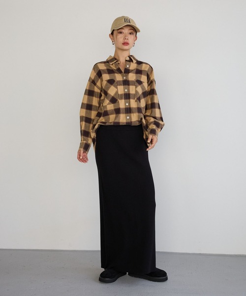 BAYFLOW（ベイフロー）の「[2WAYで履ける]バックルファークロッグ（スリッポン・レディース・ブラック/ベージュ・MEDIUM/LARGE）」の21枚目の写真