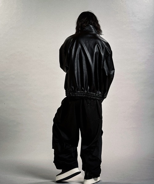 NO ID.（ノーアイディ）の「【NO ID.】Synthetic Leather Big Track Blouson / シンセティック レザー ビッグ トラック ブルゾン（ブルゾン・メンズ・ブラック・ONE SIZE）」の19枚目の写真