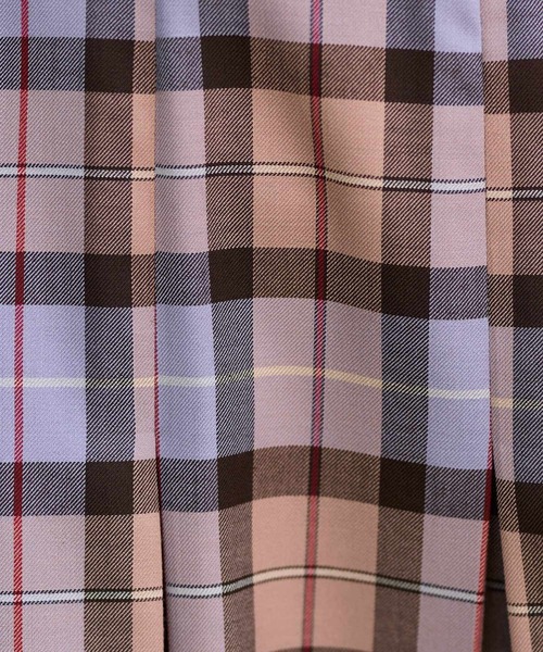 DRESSTERIOR（ドレステリア）の「チェックタックソフトプリーツスカート（スカート・レディース・ワイン系1/キャメル・38/36/34/40）」の8枚目の写真