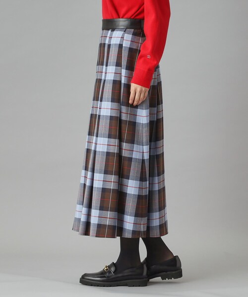 DRESSTERIOR（ドレステリア）の「チェックタックソフトプリーツスカート（スカート・レディース・ワイン系1/キャメル・38/36/34/40）」の11枚目の写真