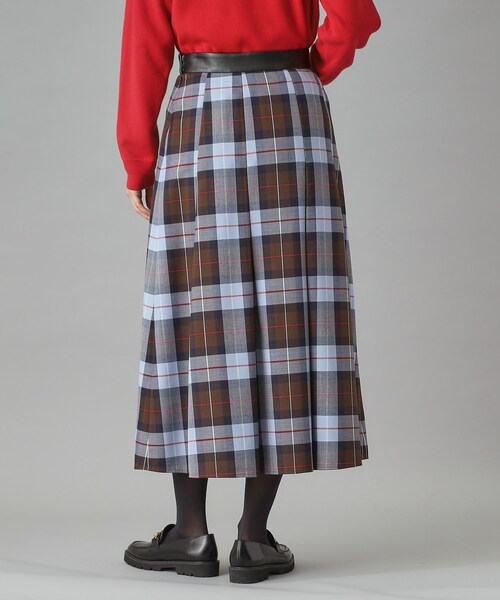 DRESSTERIOR（ドレステリア）の「チェックタックソフトプリーツスカート（スカート・レディース・ワイン系1/キャメル・38/36/34/40）」の12枚目の写真