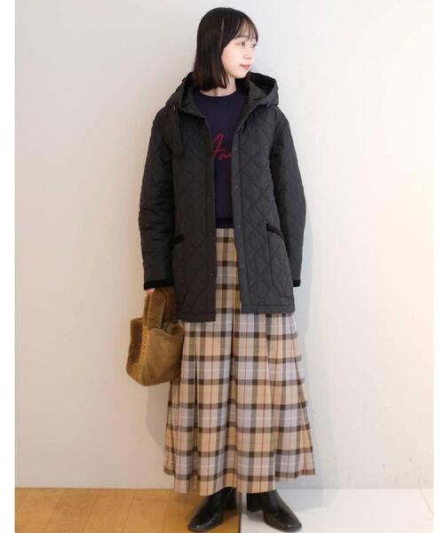 DRESSTERIOR（ドレステリア）の「チェックタックソフトプリーツスカート（スカート・レディース・ワイン系1/キャメル・38/36/34/40）」の17枚目の写真