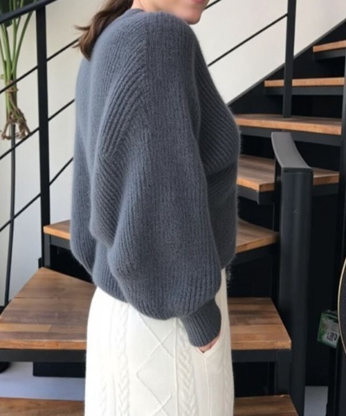 cammie(キャミー)の「フロントクロスデザインニット(ニット/セーター・レディース・ブラック/ベージュ/グレー・F)」の9枚目の写真