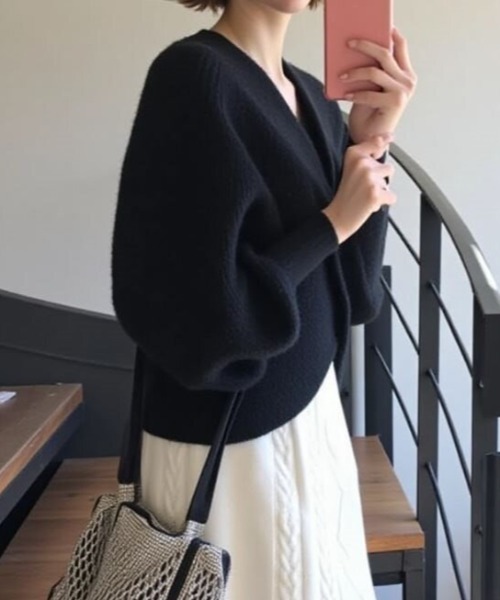 cammie(キャミー)の「フロントクロスデザインニット(ニット/セーター・レディース・ブラック/ベージュ/グレー・F)」の6枚目の写真