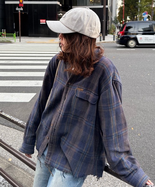 Dickies（ディッキーズ）の「Dickies ディッキーズ フェイクスエードロゴキャップ（キャップ・レディース・ブラック/サックスブルー/アイボリー・FREE）」の12枚目の写真