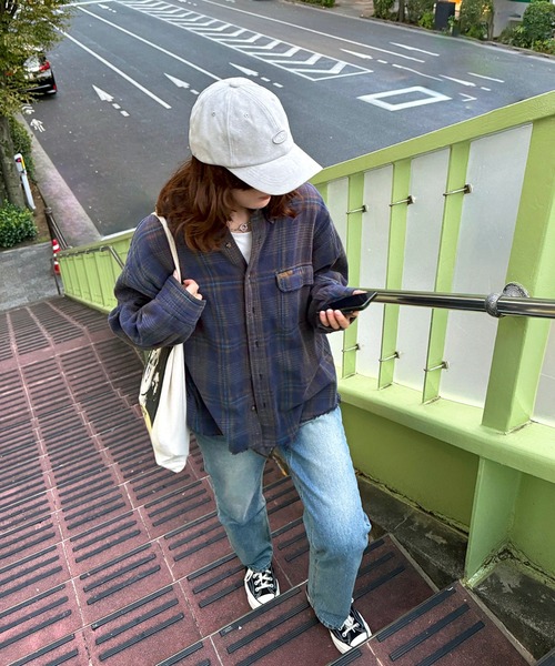 Dickies（ディッキーズ）の「Dickies ディッキーズ フェイクスエードロゴキャップ（キャップ・レディース・ブラック/サックスブルー/アイボリー・FREE）」の6枚目の写真