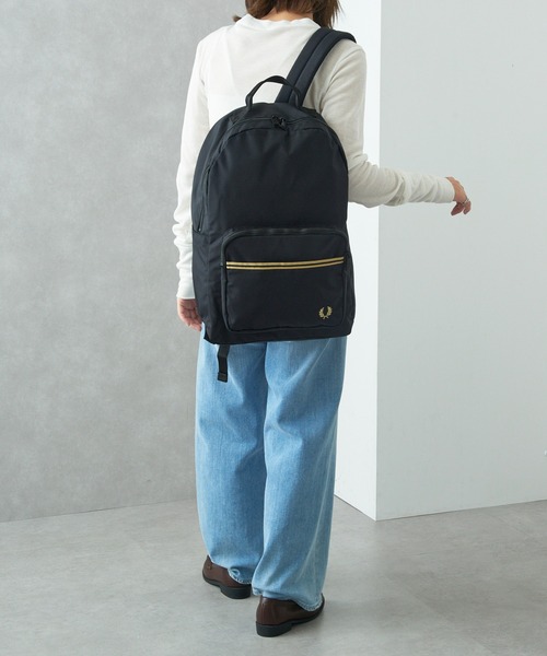 FRED PERRY(フレッドペリー)の「【FRED PERRY】TIPPED TAPE BACKPACK L2807(バックパック/リュック・レディース・ブラック・FREE)」の6枚目の写真